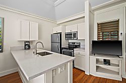 Kiahuna Plantation #128 (building 19)