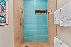 Kiahuna Plantation #5 (building 2)