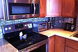 Maui Rose at Hale Ono Loa  412