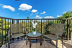 Kihei Akahi Corner Studio