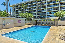 Kihei Akahi Corner Studio