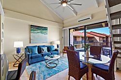 Papakea Top Floor (H Building)