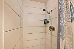 Kahana Outrigger #2A1