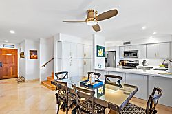 Kaanapali Royal J-302