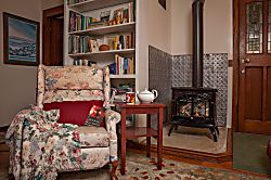 Volcano Village Serenity Suite