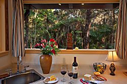 Volcano Village Serenity Suite