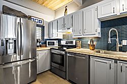 Kona Bali Kai Oceanfront #421