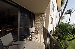 Kanai A Nalu Condo Oceanfront 2BR in Maalaea