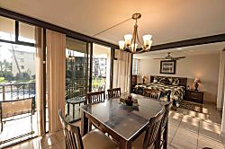 Kanai A Nalu Condo Oceanfront 2BR in Maalaea