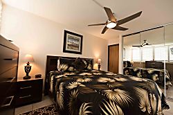 Kanai A Nalu Condo Oceanfront 2BR in Maalaea