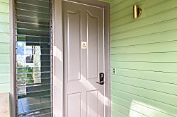 Kahana Outrigger 1A2