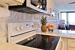 Kana'i A Nalu (Quiet Surf)