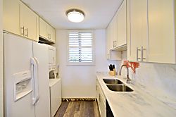 Kana'i A Nalu (Quiet Surf)