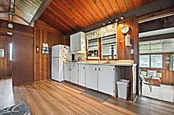 Chung Cottage - Interior