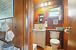 Chung Cottage - Bathroom