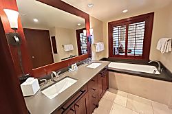 Beach Villas at Ko Olina O512