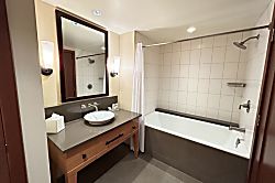 Beach Villas at Ko Olina O512