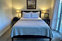 Diamond Head Beach Hotel 402