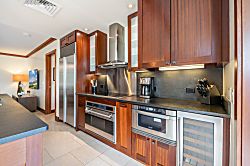 Ko Olina Beach Villas B-206