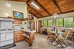 Hanalei Moon Beach Cottage