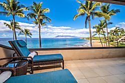 Sunny Surf E301 at Makena Surf