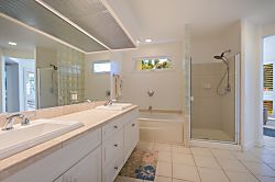 Villas of Kamalii 30