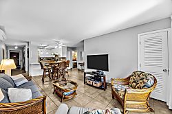 'Palekaiko' at Kihei Akahi 