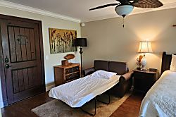 Cliffs at Princeville 1202