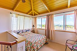 Nice Big House near Kehena Black Sand Beach