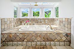 Kalihiwai Beach House