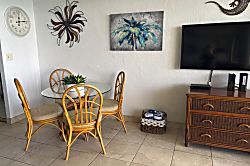 Papakea Resort Kaanapali F302 - Interior