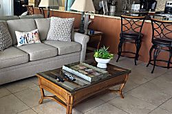 Papakea Resort Kaanapali F302 - Comfortable Sofa with  Sleeper
