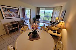 Maui Banyan 3rd Floor