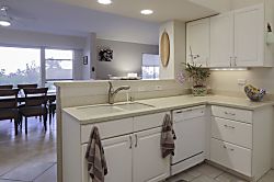 Hale Alaula (Big Island)