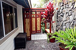 Hale Alaula (Big Island)