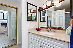 Kona Surf Racquet Club 5-204