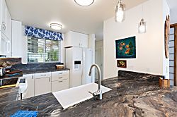 Kona Surf Racquet Club 5-204