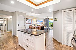 Maui Banyan Top Floor Unit