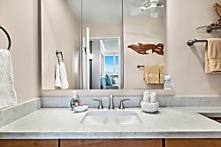 Kanai A Nalu Top Floor