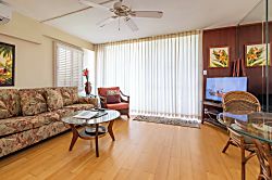 Maalaea Kai Resort 202 - Living area