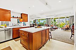 Whaler Resort, Kaanapali Beach