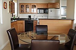 Koa Lagoon Oceanfront Condo 607