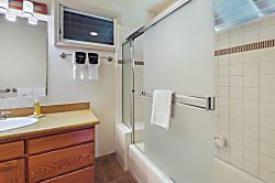 River Estate Riverhouse 