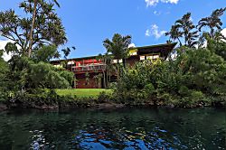 River Estate Riverhouse 