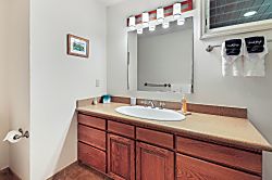 River Estate Riverhouse 