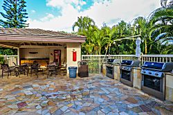 Maui Banyan Resort Q Building