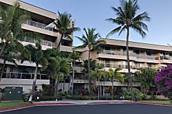 Maui Banyan Resort Q Building