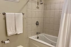 Villas of Kamalii 57