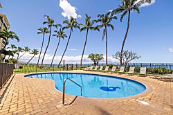 Kihei Beach Resort 302 - Pool