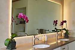 North Shore Ocean View Cottage